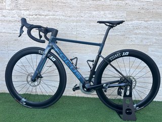 Bicicleta FOCUS IZALCO MAX 9.7 Carbono , talla S