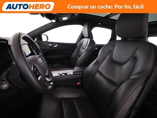 Volvo XC60 2.0 T6 Plug-in Hybrid R Design AWD