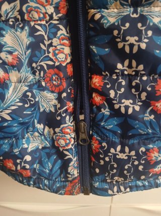 Plumífero flores Stradivarius Talla S
