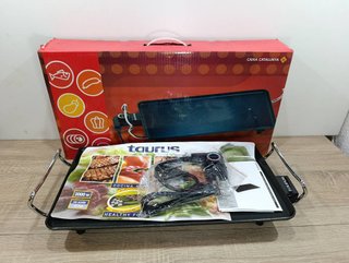 PLANCHA DE ASAR ELECTRICA TAURUS 2000W