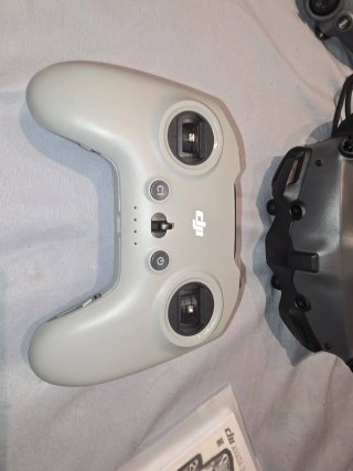 DJI Avata 2 Fly More Combo
