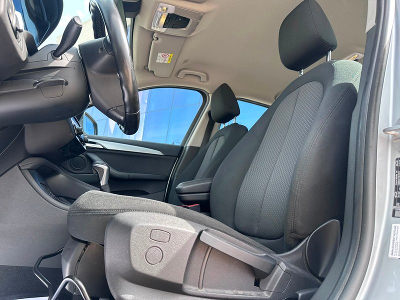 BMW X1 sDrive 18d (F48) 2017, foto 12