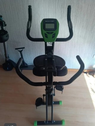 Bicicleta Estática Plegable Negra