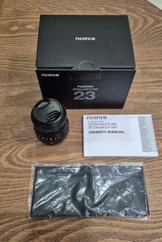 Fujifilm XF 23mm f/2 R WR