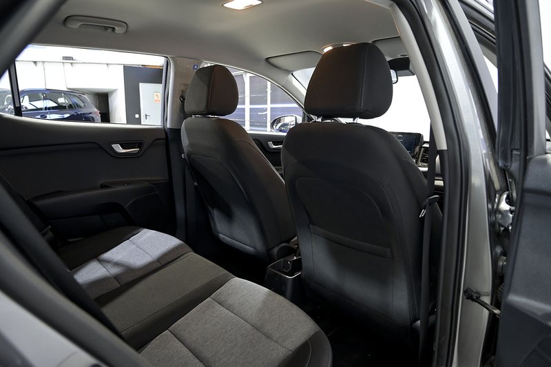 Kia Stonic 2025, foto 15