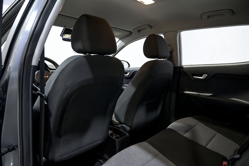Kia Stonic 2025, foto 16