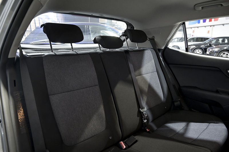 Kia Stonic 2025, foto 18