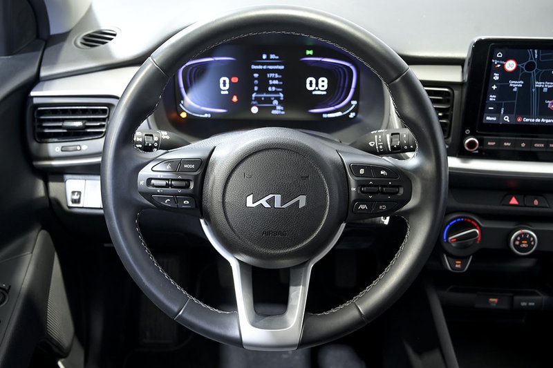 Kia Stonic 2025, foto 24