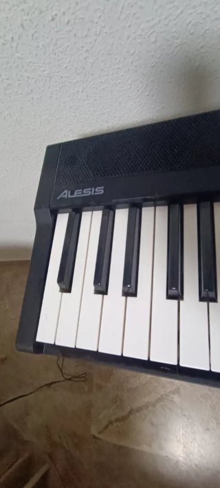 Teclado Alesis Recital Play 88 Teclas