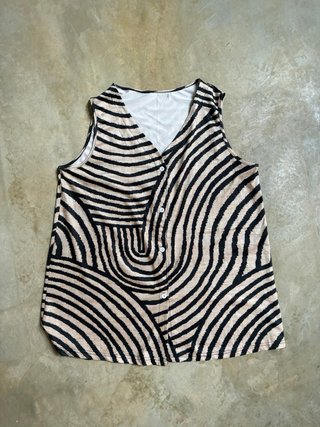 Blusa sin mangas con estampado de rayas