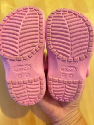 Crocs Rosas Niña Talla C 6 (21-22)