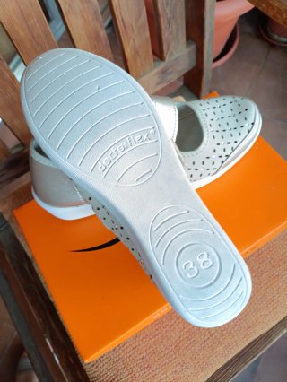 Zapatos Doctor Cutillas Beige/Oro Talla 38