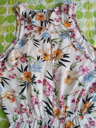 Mono corto floral mujer Talla S