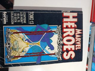 Lote 2 Cómics Marvel: Vengadores