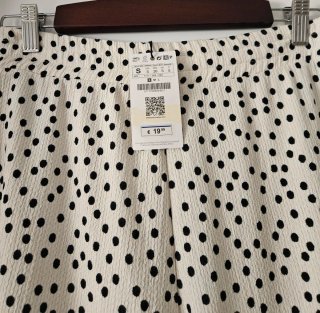 Pantalón lunares Stradivarius Talla S