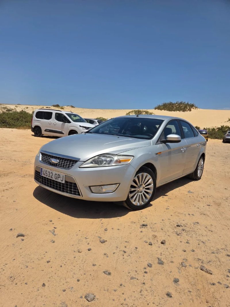 Ford Mondeo 2009 - foto 1