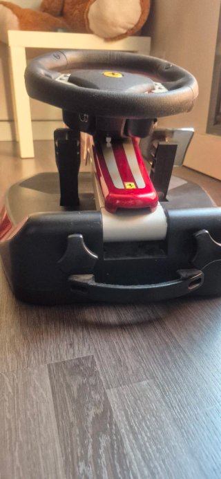 Volante Ferrari Wireless GT Thrustmaster Ps3 y PC