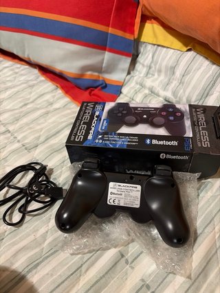 Mando Blackfire Inalámbrico Bluetooth PS3/PC