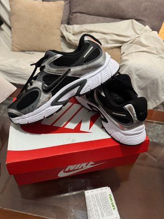 Zapatillas Nike V5 RNR Negro/Plata