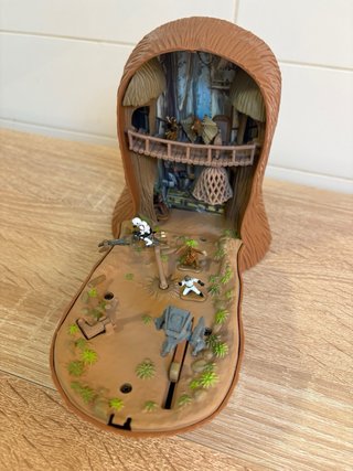 Star Wars Micro Machines Chewbacca/Endor