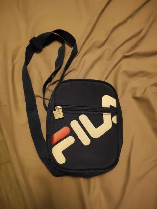Bolsito Fila azul y blanco