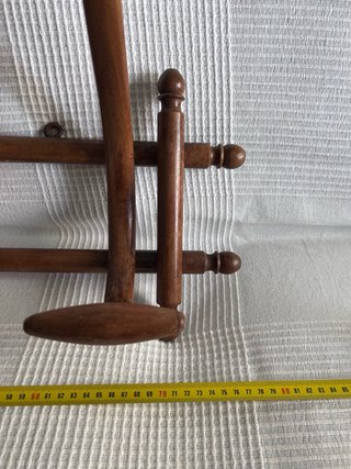 Perchero de pared de madera restaurado