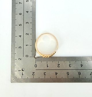 Anillo de oro combinado de 18k, 3.03 g, T-18.