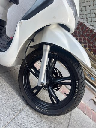 Peugeot Tweet 125cc Scooter Blanca 2016