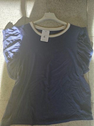 Camiseta lila volantes talla 6