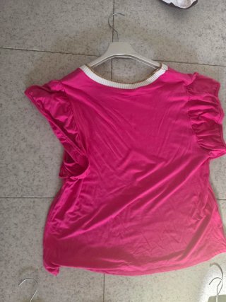 Camiseta lila volantes talla 6