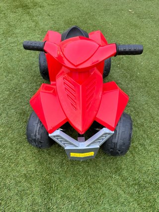 Quad eléctrico infantil FEBER rojo