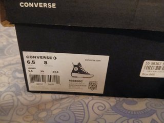 Zapatillas Converse Negras y Blancas