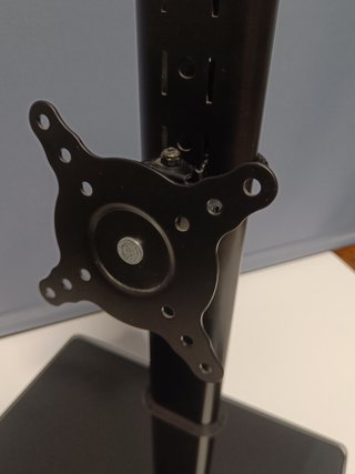 Soporte Mesa Monitor Hemudu Universal Negro