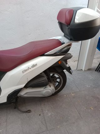 Como nueva, urge vender por cambio de domicilio