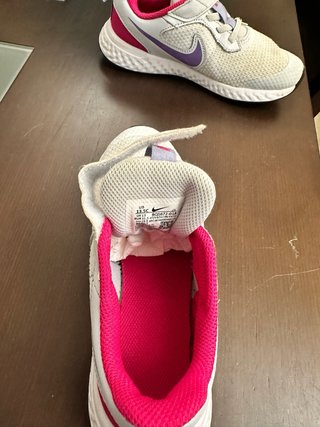 Zapatillas Nike Revolution Niña