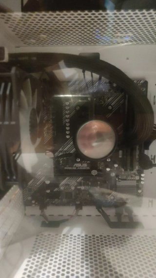 PC Gamer con iluminación LED