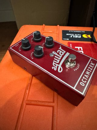 Pedal Aguilar Octamizer (Octavador Bajo)