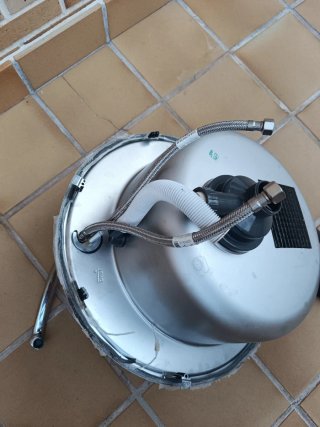 Fregadero redondo Teka inox + Grifo