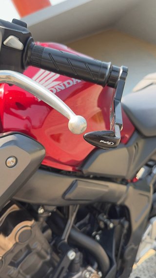 Honda CB 650 R Naked Roja