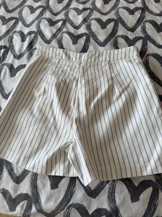 Falda pantalón Stradivarius rayas