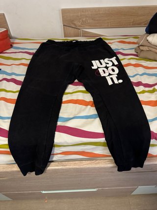 Pantalón Nike Negro Just Do It