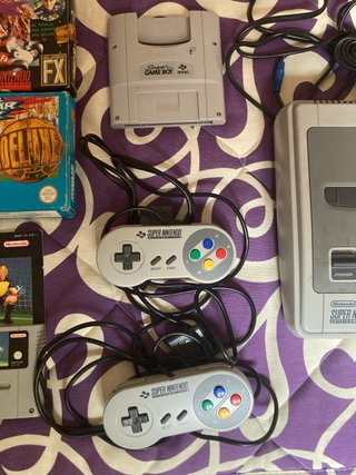 Pack Super Nintendo con juegos y adaptador GameBoy