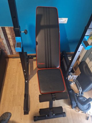 Rack + Banco de pesas con barra y discos