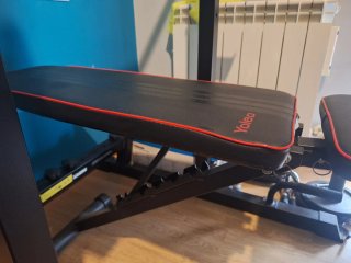 Rack + Banco de pesas con barra y discos