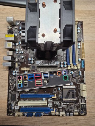 Placa Base ASRock 970 Extreme4 + CPU FX 8350