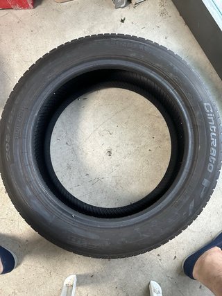 Neumático Pirelli Cinturato P7 205/55 R17 95V