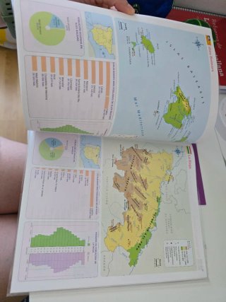 Ciencias sociales 5 Primaria : Proyecto Constru...