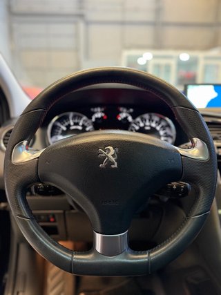 Peugeot 3008 ¡FULL EXTRAS!