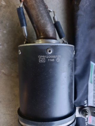 Silencioso GPR Negro
