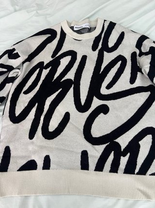 Jersey Bershka beige y negro